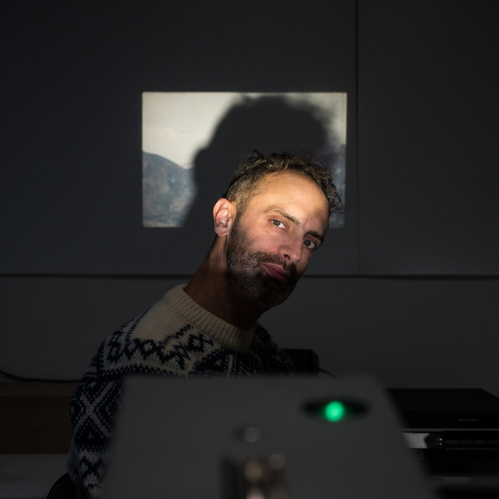 Florian Virly dans son atelier